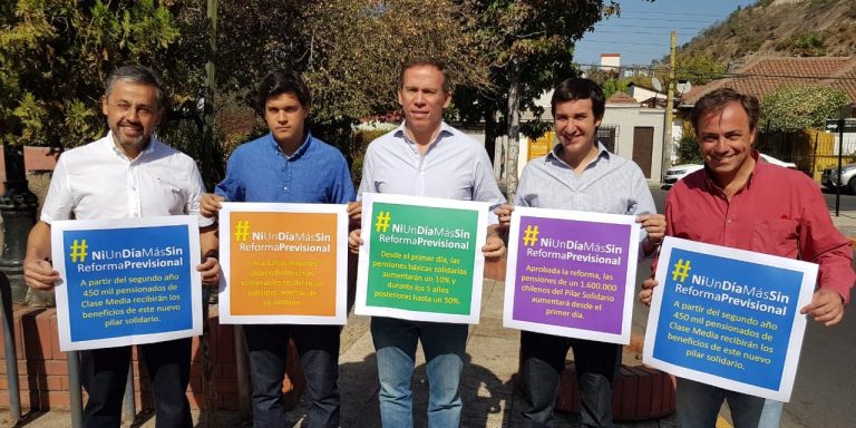 Diputados de Chile Vamos piden al Gobierno poner suma urgencia a reforma de pensiones