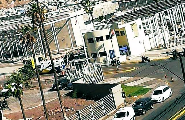 Tres militares murieron tras tiroteo al interior del Regimiento de Iquique