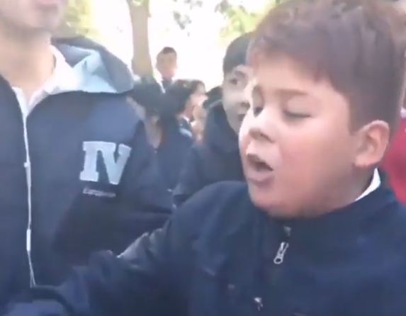 MC Dinero, cuidado: La brutal rima con que MC Cotona se volvió viral