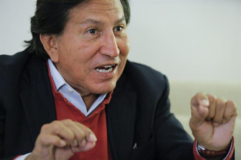 Ex presidente de Perú fue detenido en estado de ebriedad en restaurante de Estados Unidos