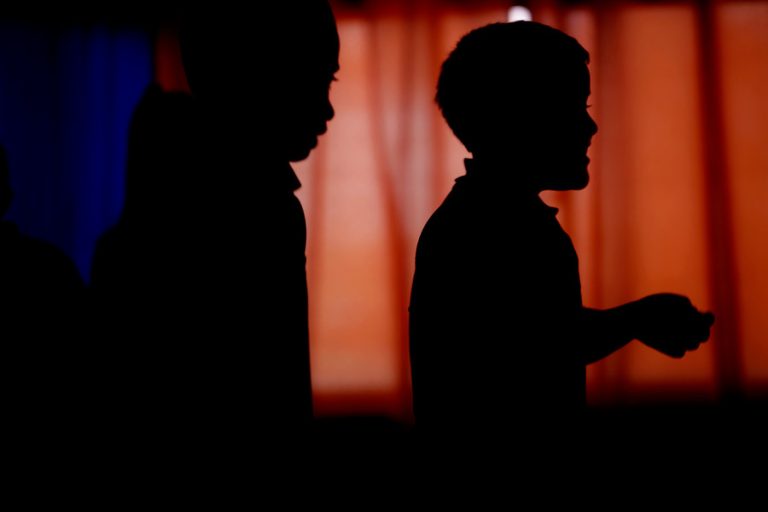 62,5% de los niños recibe algún método violento de disciplina en Chile