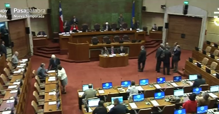 Choferes denunciaron mal uso de autos de parlamentarios