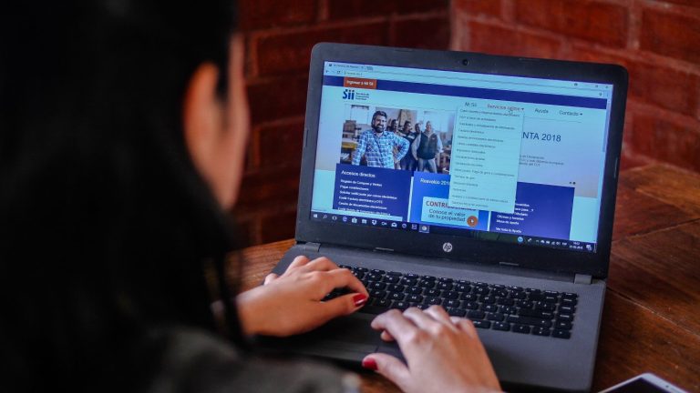 Cinco tips para evitar errores que pueden costar millones en la Operación Renta