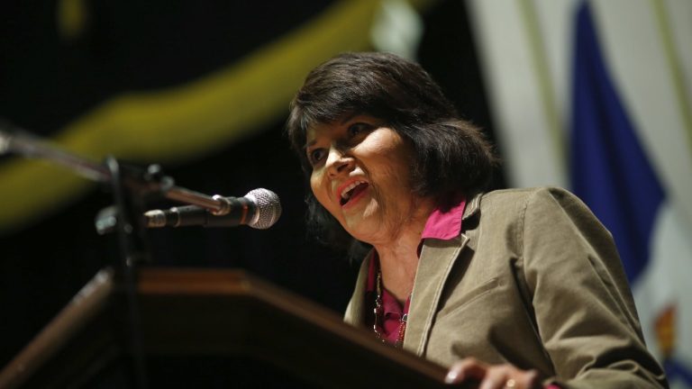 Mensajes a los militares, jueces y partidos políticos: La carta de Carmen Gloria Quintana tras conocer las condenas en Caso Quemados