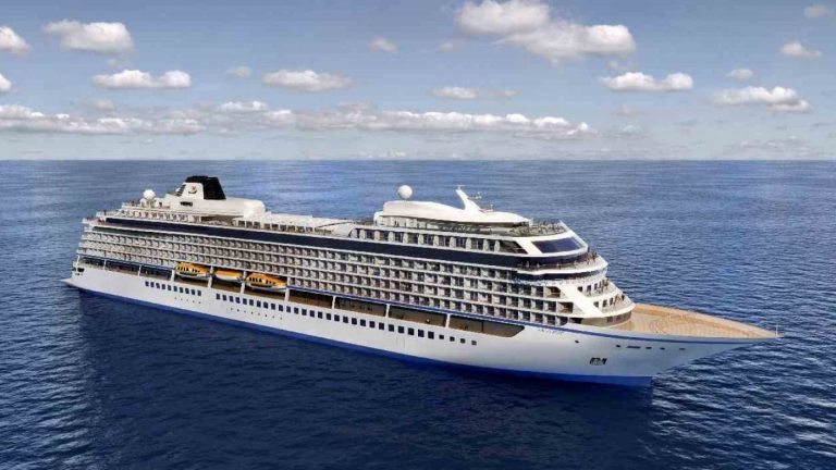 Crucero de lujo sufrió problemas de motor con al menos 1.300 pasajeros a bordo