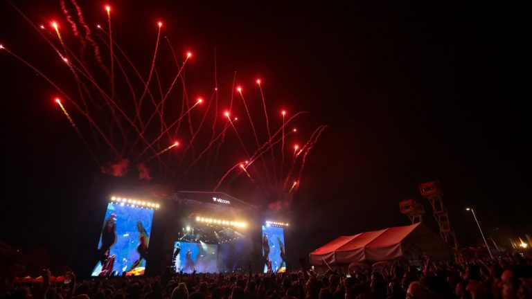 Kendrick Lamar la rompió y Lenny Kravitz le ganó al audio: La primera jornada de Lollapalooza Chile 2019
