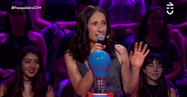 Amparo Noguera se lució cantando en Pasapalabra