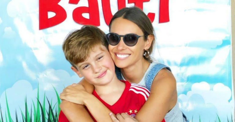 Hijo de Pampita y Benja Vicuña celebró cumpleaños a estilo River Plate