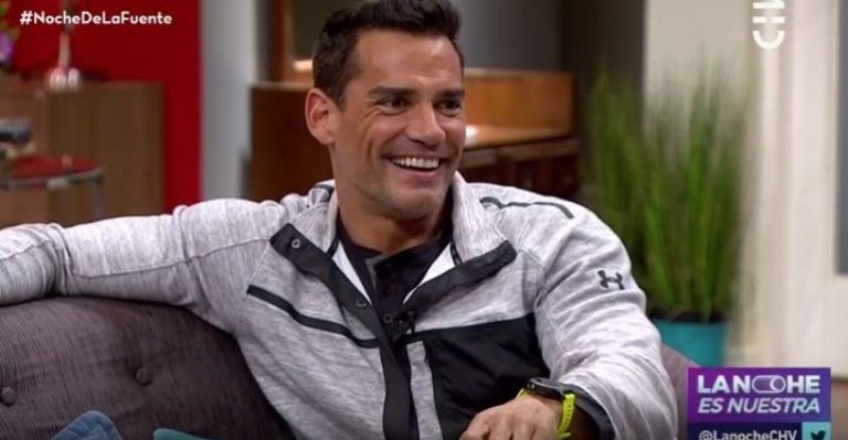 Conoce los miles de acentos de Cristián de la Fuente en La Noche es Nuestra