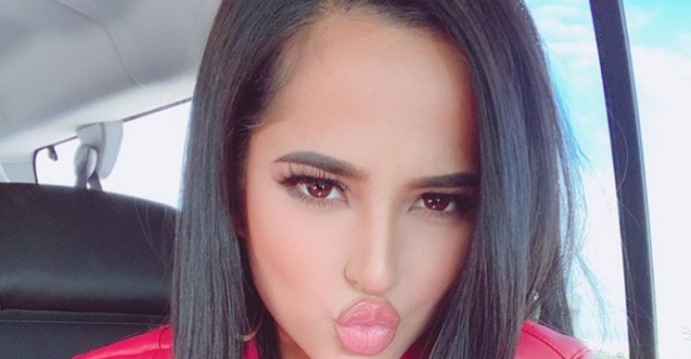 Becky G confesó a quien le dedicó su éxito “Mayores”