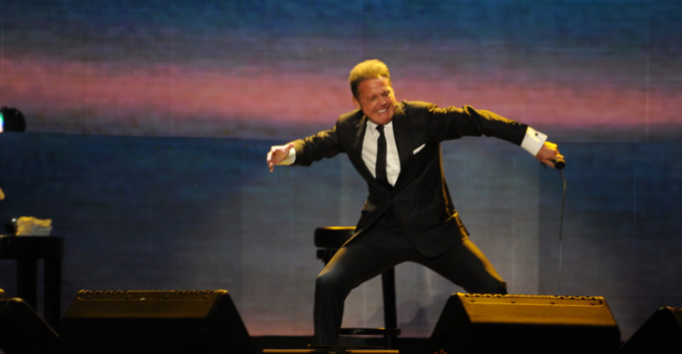 Revisa el momento en que Luis Miguel golpeó a su sonidista