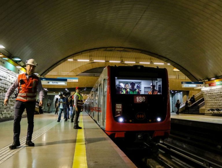 ¿Estación La Dehesa? Alcaldes proponen extender trazado de futura línea 7 del Metro de Santiago
