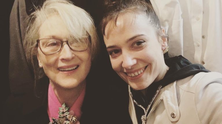 Actriz chilena se fotografió junto a Meryl Streep en Broadway