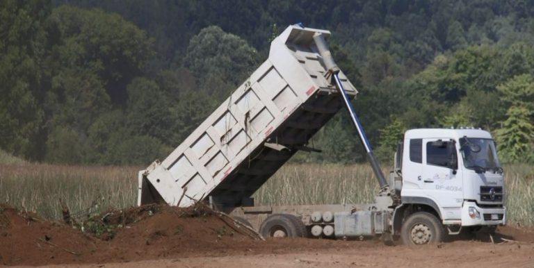 Privados amenazan conservación de humedales para la construcción de futuros proyectos inmobiliarios