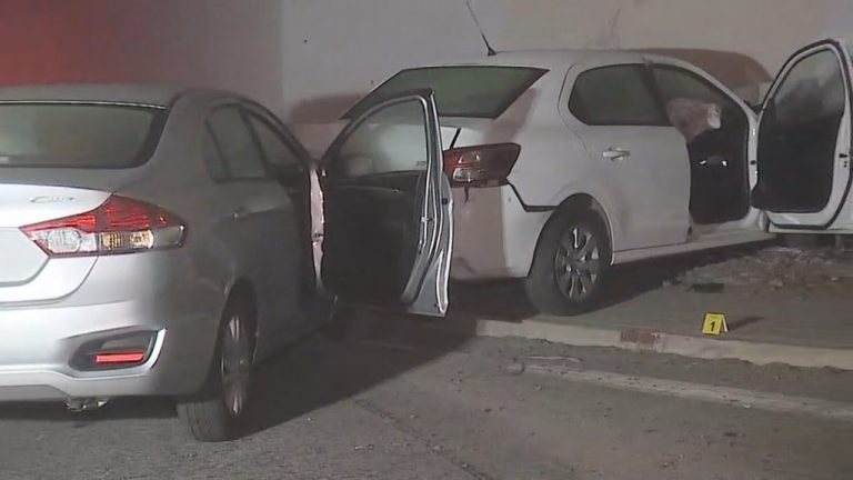 Carabinera está grave tras chocar en persecución de vehículo robado: 2 adolescentes detenidos