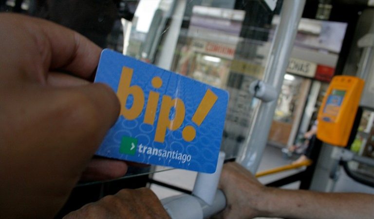 Suman 63 nuevos puntos en 10 comunas de la Región Metropolitana para poder cargar la Tarjeta Bip!