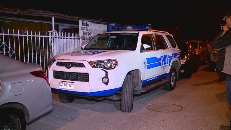 Investigan misteriosa muerte de hombre de 69 años en su casa: Tenía cortes en el rostro, cuello y manos