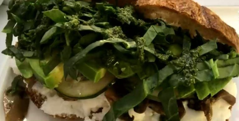 Variadas ofertas: El boom de las comidas saludables en Chile