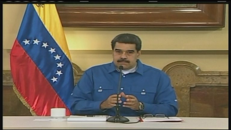 Maduro anuncia designación de tres fiscales para investigar 