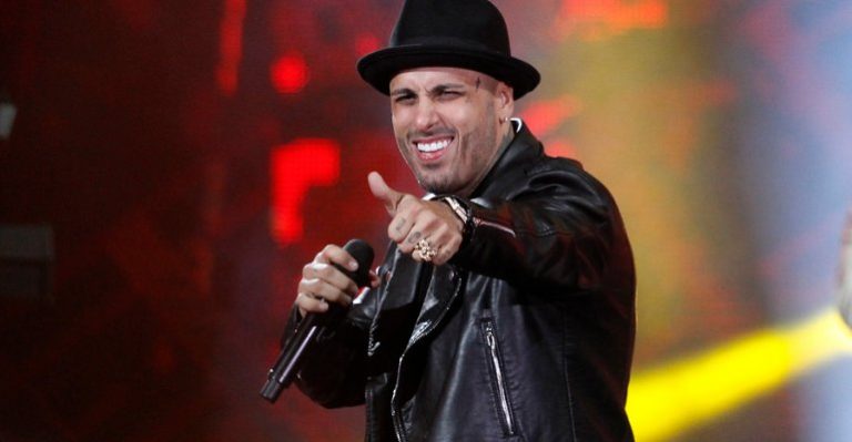 Nicky Jam y Muhammad Ali son algunos de los famosos que le han comprado maní al Conejo Martínez