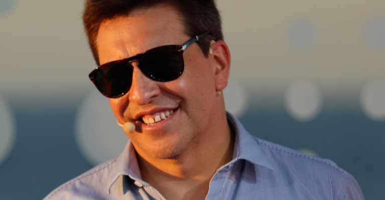 ¡Nos sorprendió! Julio César y su nueva faceta de DJ