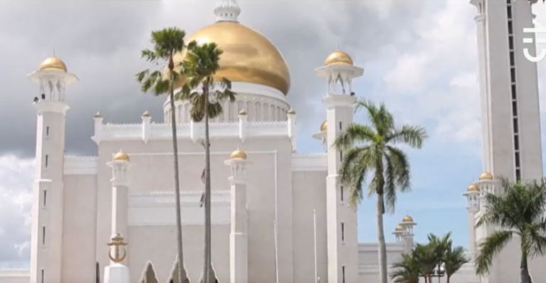 Brunéi promulgará ley para castigar la homosexualidad y adulterio