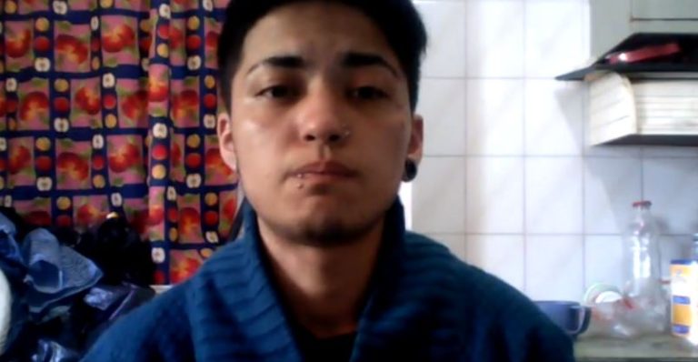 El caso que estremece a Argentina: Joven trans denuncia que fue agredido y violado con una rama