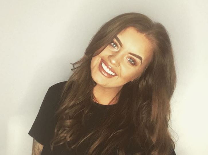 Ganadora de la lotería ofrece $53 millones al año a quien la conquiste y sea su pareja