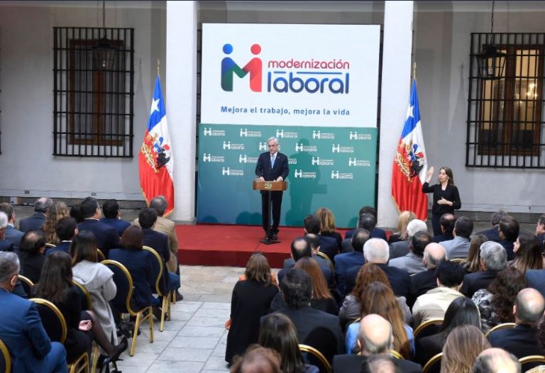 Gobierno explica paso a paso las dudas más comunes del proyecto de modernización laboral