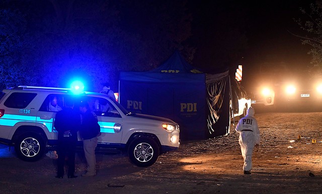 Impacto causa el hallazgo de cuerpo en el centro de Santiago