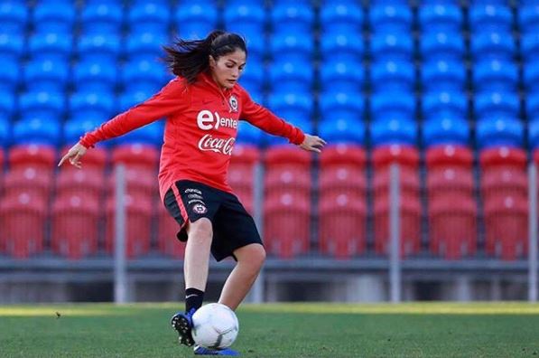El emotivo mensaje con que Bárbara Santibáñez anunció que queda fuera de la Roja para el Mundial