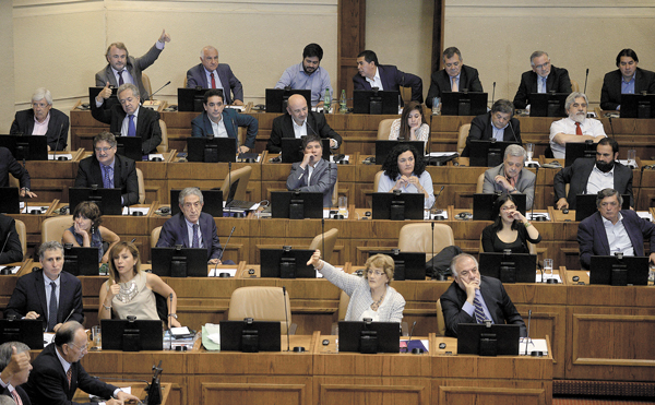 Para solventar sus costos: Diputados tendrán $500 mil más para gastos operacionales