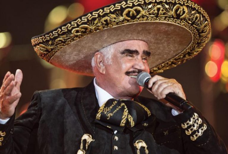 Vicente Fernández asegura que rechazó trasplante de hígado por temor a que donante fuera gay