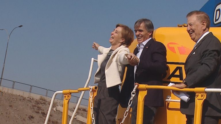 El Titanic de los ministros Valente y Gloria Hutt