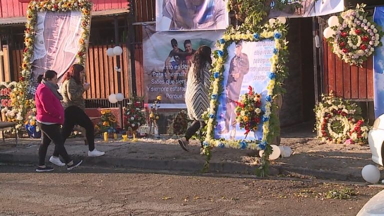 Así era la vida de “El pollito”, el sujeto acribillado que motivó un extenso “narcovelorio” en Conchalí