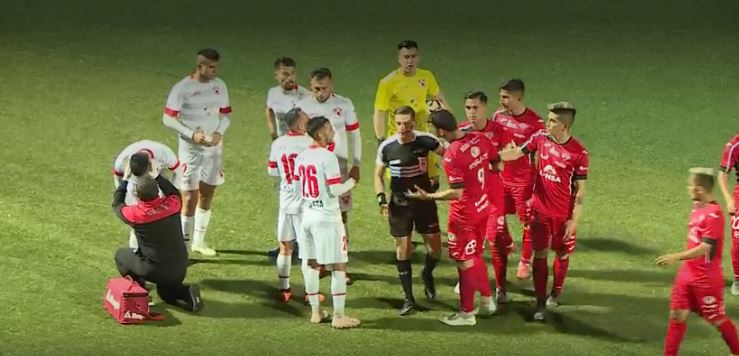 David Escalante recibió tres fechas de castigo tras severo informe arbitral