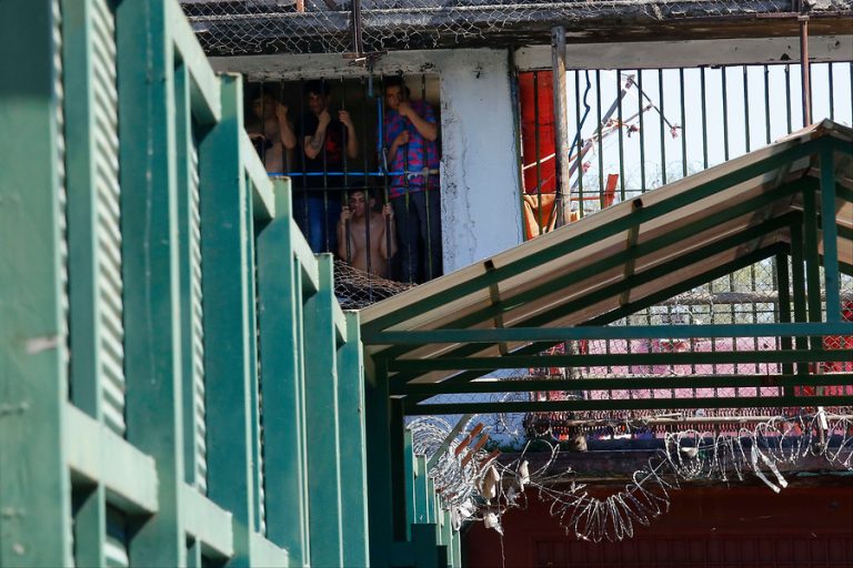 Paredes con diseño y reposeras: Descubren nueva celda VIP, pero ahora en la Penitenciaría