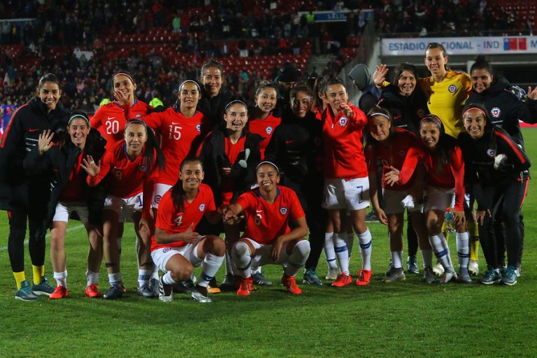 Nómina mundialista de la Roja: Regresó Carla Guerrero, pero Fernanda Pinilla quedó fuera