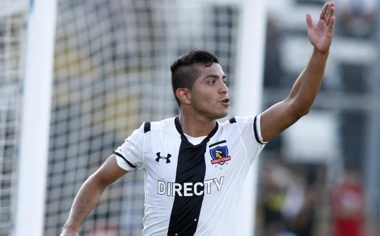 La mala suerte de Felipe Flores que terminó en que Colo Colo le rematará su casa en Chicureo