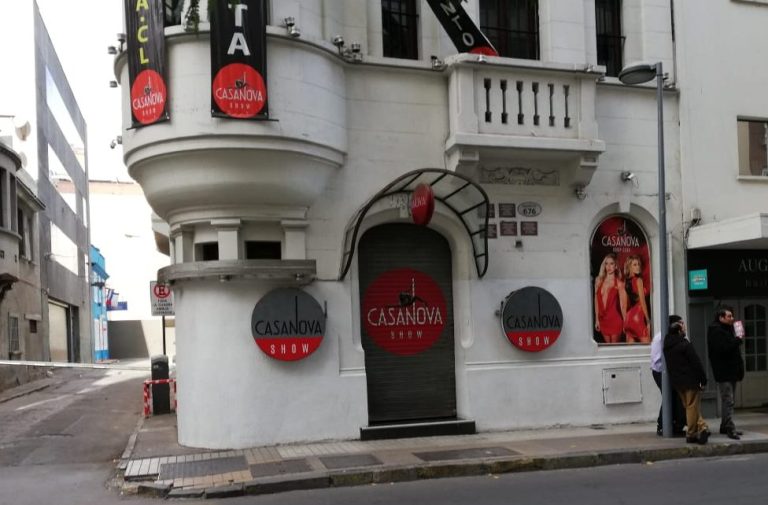 Así es por dentro el stripclub de Santiago donde drogaron y estafaron a sus clientes por más de $196 millones