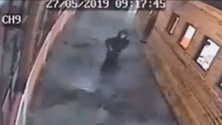 Todo por una mala nota: Fiscal revela supuesto motivo por el que adolescente le disparó a su compañero