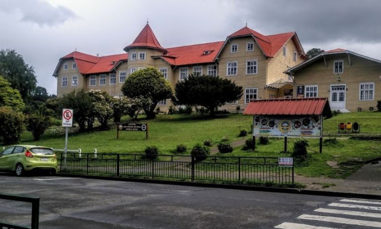 Alumno fue sorprendido portando arma de fogueo en colegio de Puerto Octay