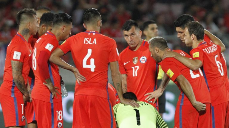 Mauricio Isla desmiente haber vetado a Bravo de la Roja: 