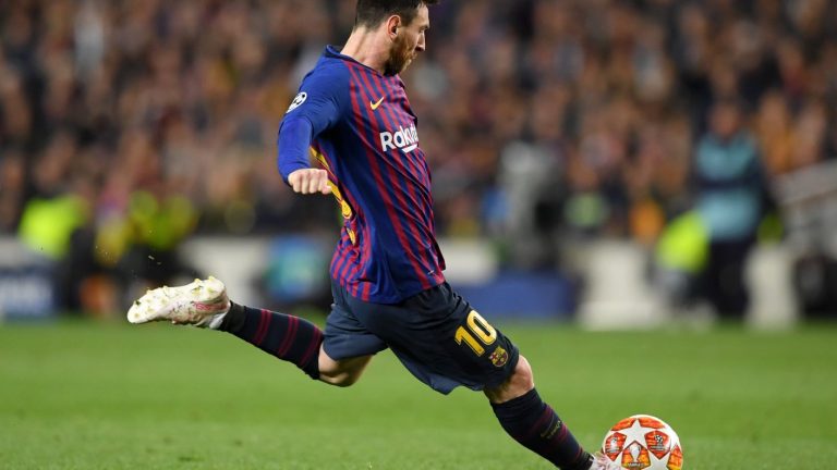 Vidal fue titular y jugó bien, pero lo que hizo Messi fue de otro universo