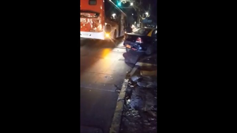 Trabajador del año: Conductor bajó a comprar y se le fue la micro