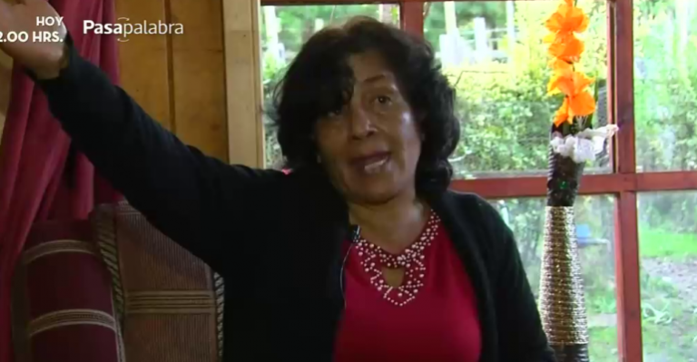 Insólito: Hermanas se pelean herencia familiar a piedrazos