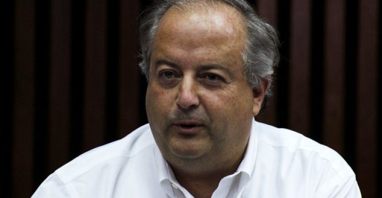 Ministro Monckeberg explica: ¿Se podrá trabajar cuatro días a la semana?