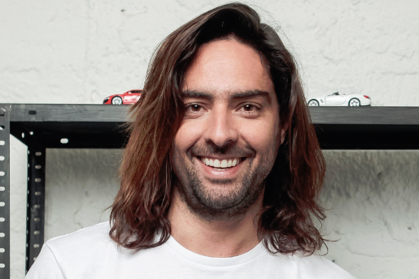 Conoce la nueva aventura viajera de Cristián Riquelme