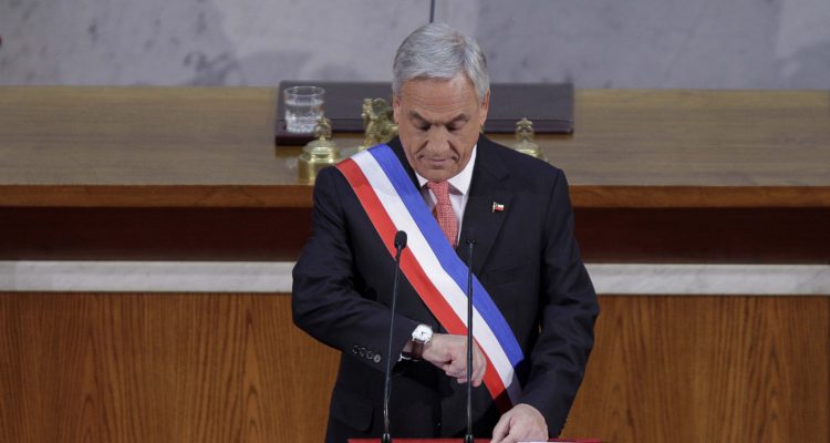 Modelo estadounidense: Piñera y cambio de horario en la Cuenta Pública 2019