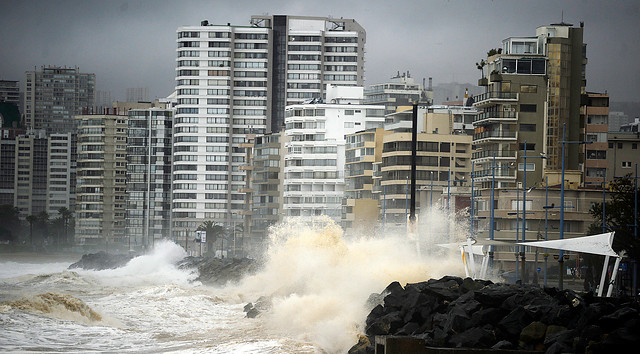 Anuncian intensas marejadas para la costa de la zona central del país